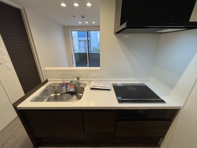 メゾンエレガンス 1階キッチン