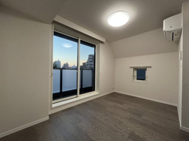 ベルタスⅣ 305寝室