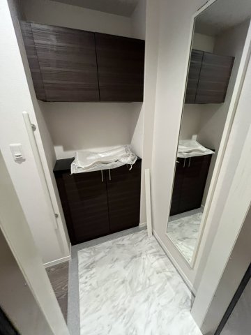 ベルタスⅣ 305玄関