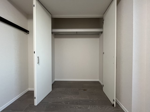 ベルタスⅣ 305収納