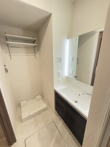 セレスティア小豆沢 1階その他