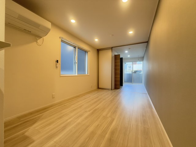 セレスティア小豆沢 1階居間・リビング