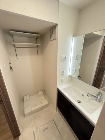 セレスティア小豆沢 3階その他