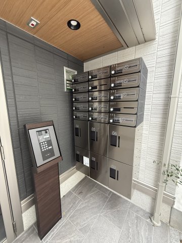 セレスティア小豆沢 3階その他