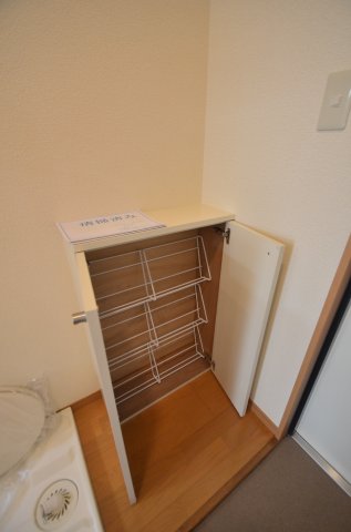 びるいしだいらⅡ 1階収納