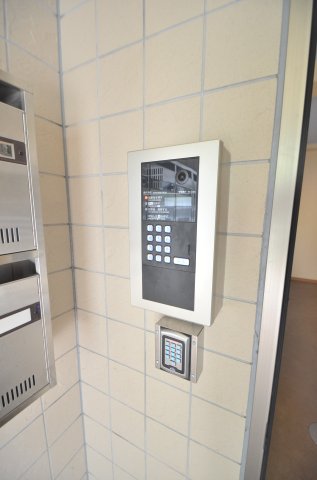 びるいしだいらⅡ 1階エントランス