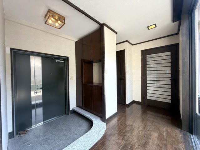 パレス桜 801玄関