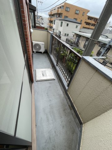 ウインヒルズ 3階バルコニー