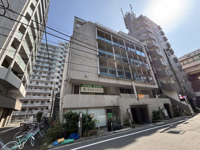 シティヴィラ本町 7階外観