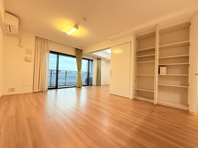 スカイティアラウエスト 10階居間・リビング