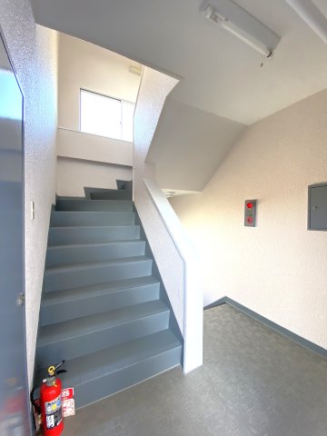 シャングリラ 4階