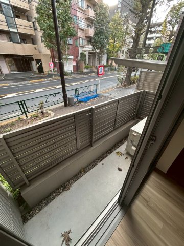 マミューズ 1階バルコニー