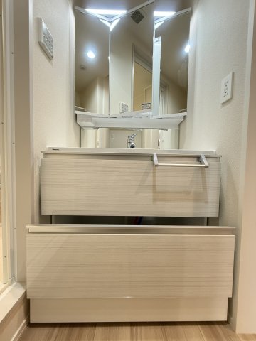 EL CIELO 1階洗面所