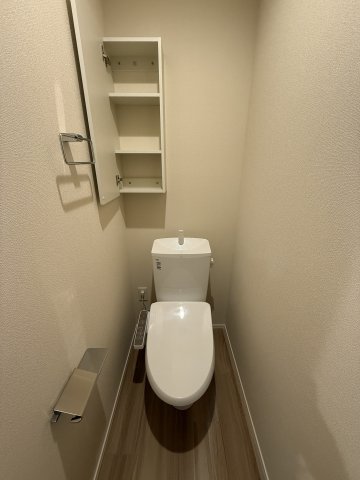 EL CIELO 1階トイレ