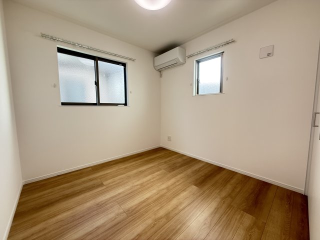 前野町３丁目戸建て 1-2階その他