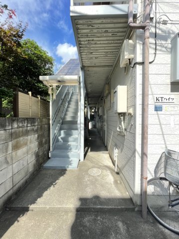 KTハイツ 1階エントランス