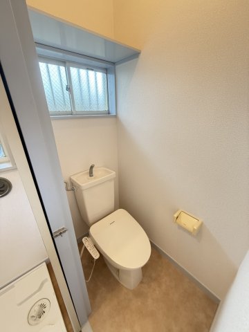 KTハイツ 1階トイレ