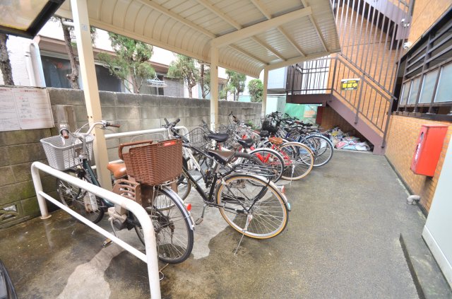 ドミール板橋本町 1階その他共用部分