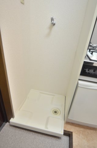 ドミール板橋本町 1階その他