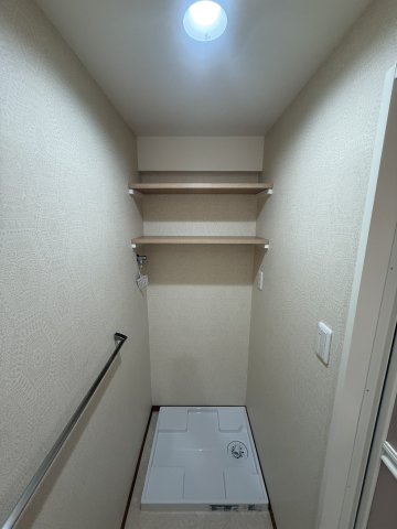 グローリィホーム 806その他