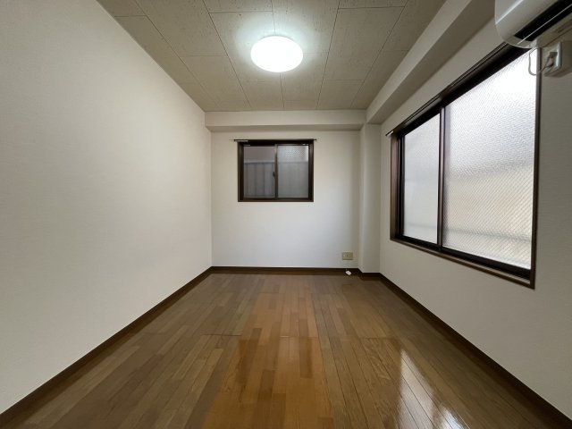 メゾン・フルールⅡ 1階その他