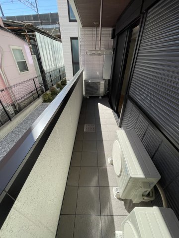 グランド　フルーレ　浮間舟渡 1階収納