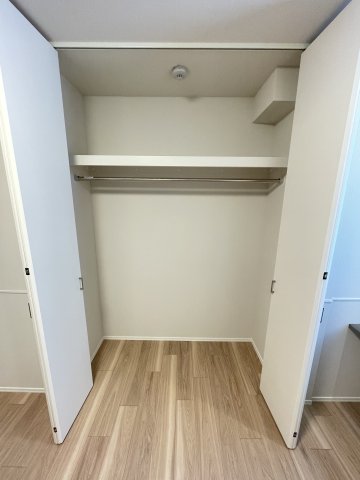 グランド　フルーレ　浮間舟渡 2階収納