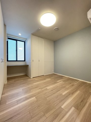 グランド　フルーレ　浮間舟渡 2階寝室