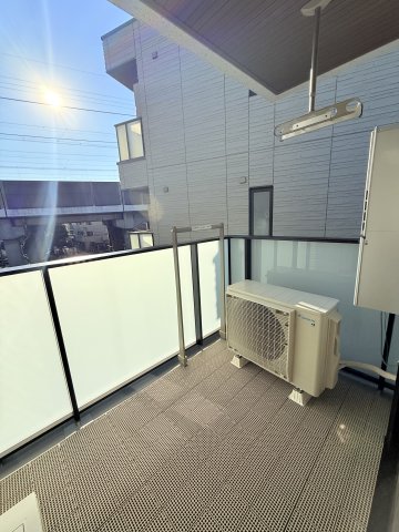 グランド　フルーレ　浮間舟渡 3階バルコニー