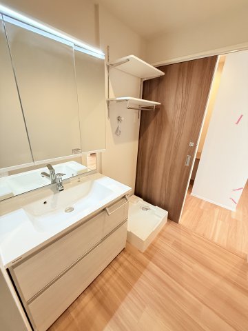 グランド　フルーレ　浮間舟渡 3階その他