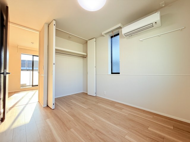 グランド　フルーレ　浮間舟渡 3階収納