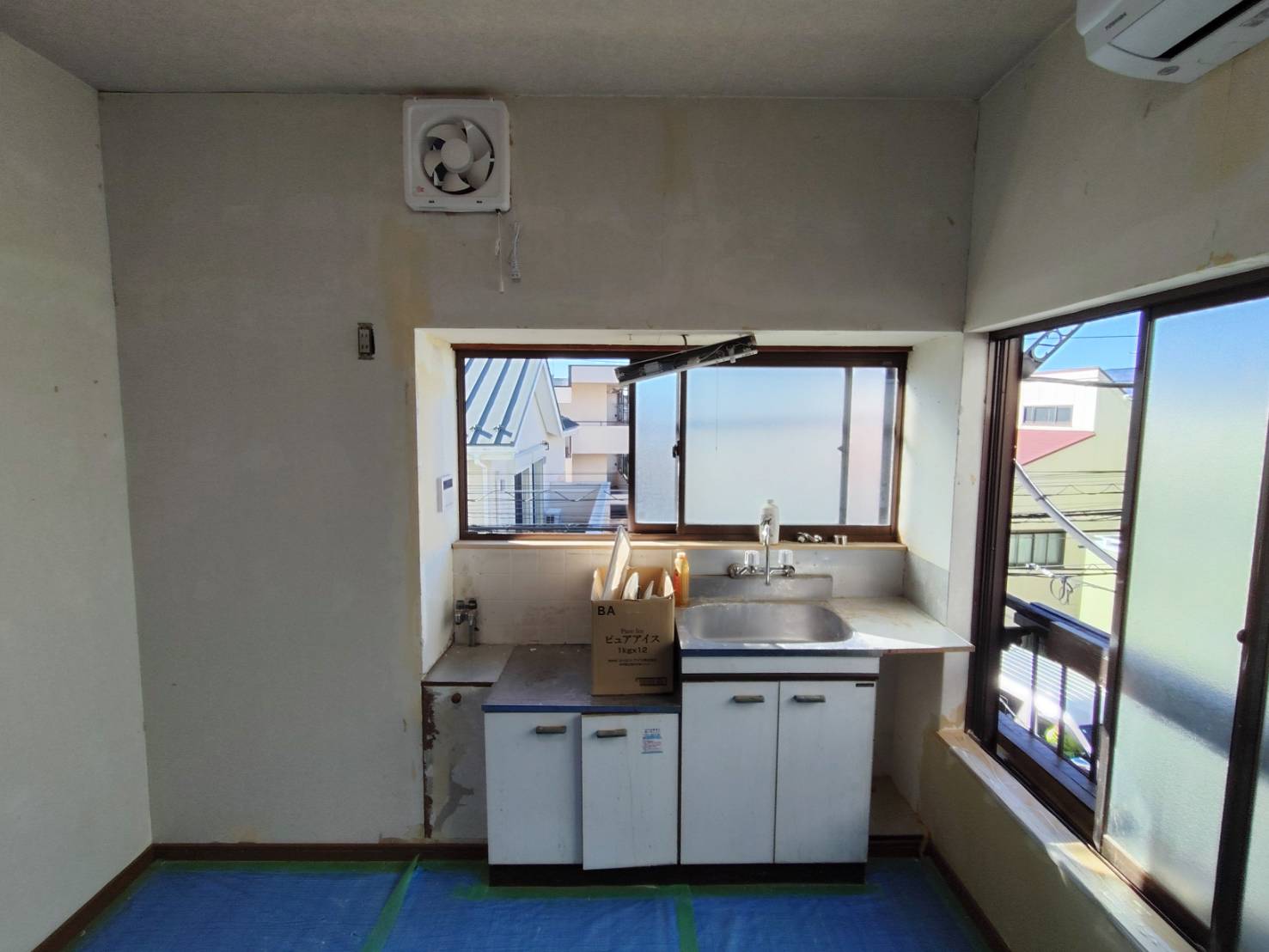 ハマノウエハウス 2階洋室