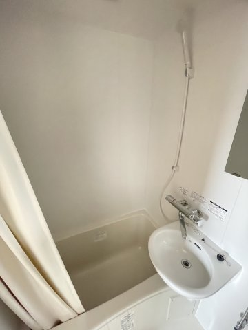 イーストハウス１ 1階風呂