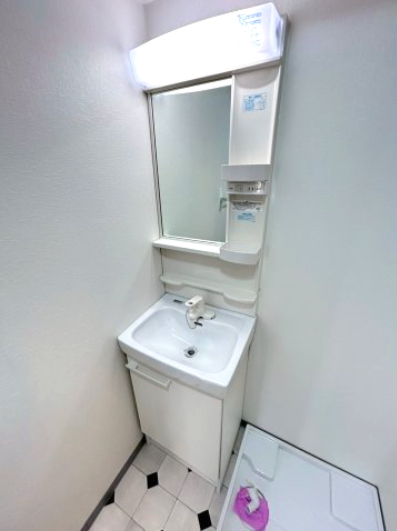 仲町ハイツ 1階洗面所