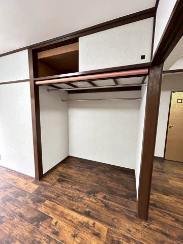 ウインテラス 1階収納