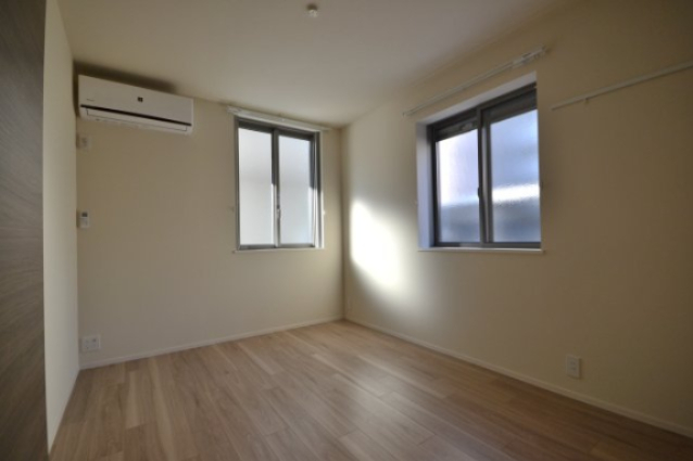 ココリュミエ 201洋室