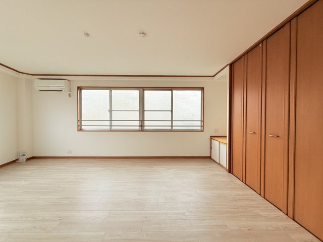 カトレアビル 2-3階その他