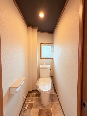 カトレアビル 2-3階トイレ