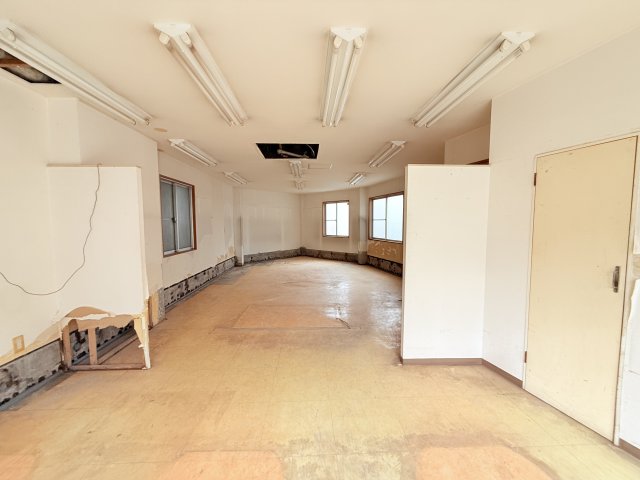 カトレアビル 1階内装