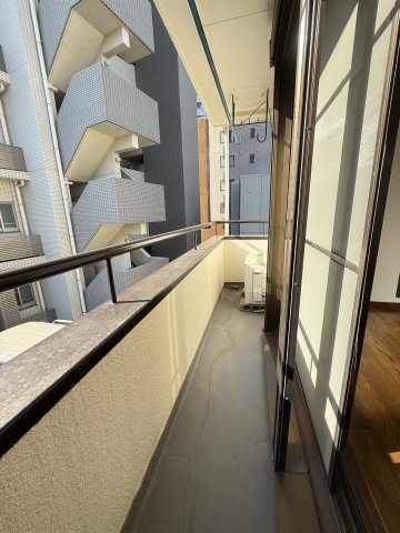 ラ・ヴニール大山 301バルコニー