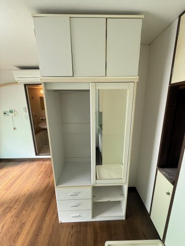 ラ・ヴニール大山 301収納