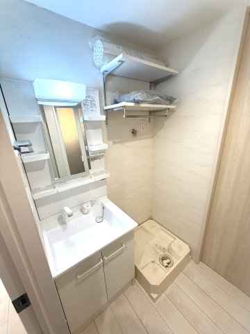 My Style蓮根 201洗面所