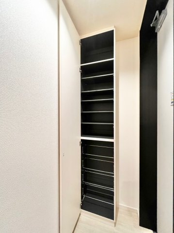 Diva-M 2階その他