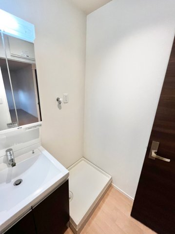 Diva-M 2階その他