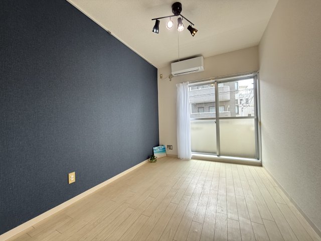 日神パレス西台 2階居間・リビング