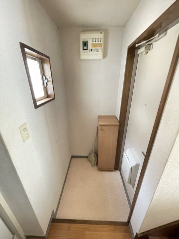 フォーラムイレブン 2階玄関