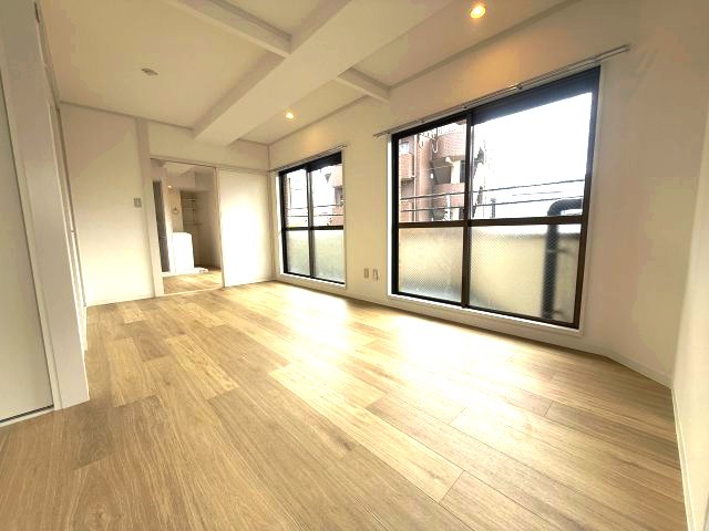 アライビル 3階その他