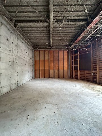 第一中尾ビル 1階その他