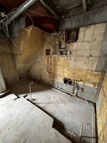 第一中尾ビル 1階内装