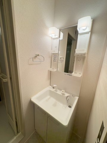 カーサフェリーチェ 1階洗面所